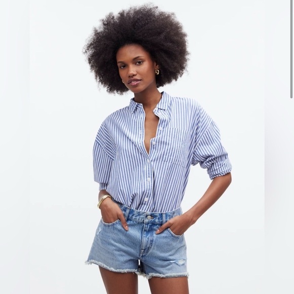 Madewell Low Rise Boyfriend Shorts in Glendora Wash, raw hem, size 29 - Picture 3 of 12